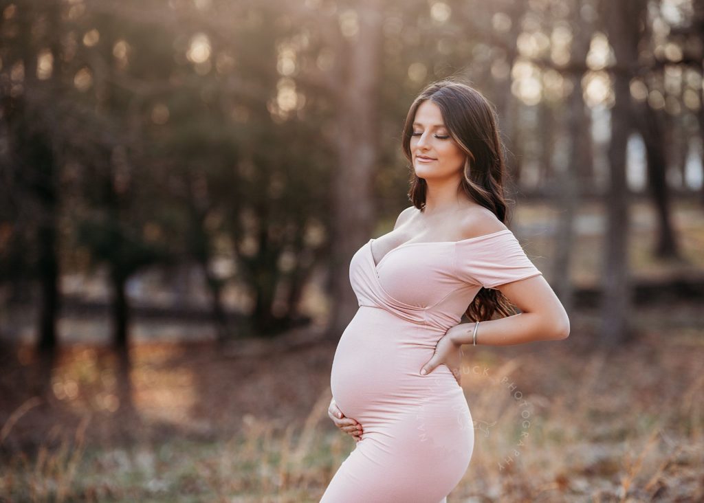 Outdoor Maternity Session in Connecticut - CT Pregnancy Photographer