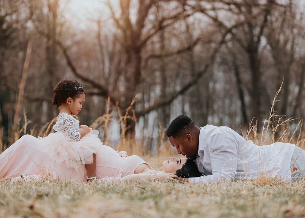 Spring Magnolia Maternity Session - Connecticut & New York Maternity & Pregnancy Photographer