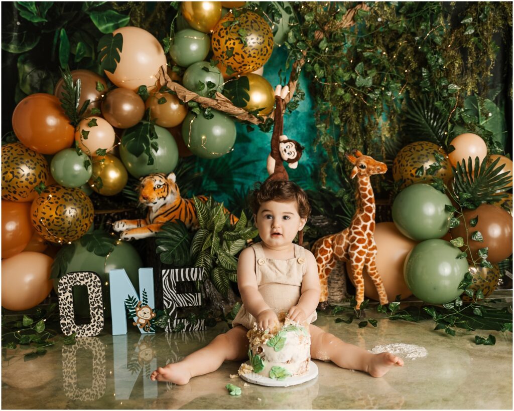 Best Connecticut Smash Cake First Birthday Photographer Jungle Safari
